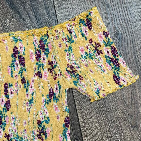 The Cove Floral Smocked Top‎ Off Shoulder Short Sleeve Yellow Large - Picture 6 of 7